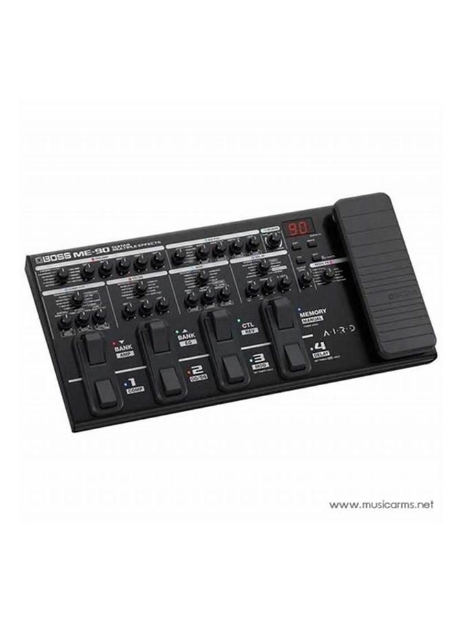 PEDALEIRA EFEITOS BOSS GUITARRA ME-90