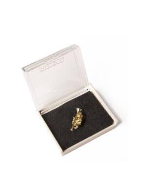 PIN GEWA TROMPETE DOURADO